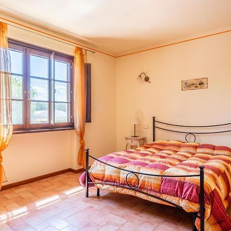 Casolare Dei Fiori - Mughetto Villa Монтекарло Екстериор снимка