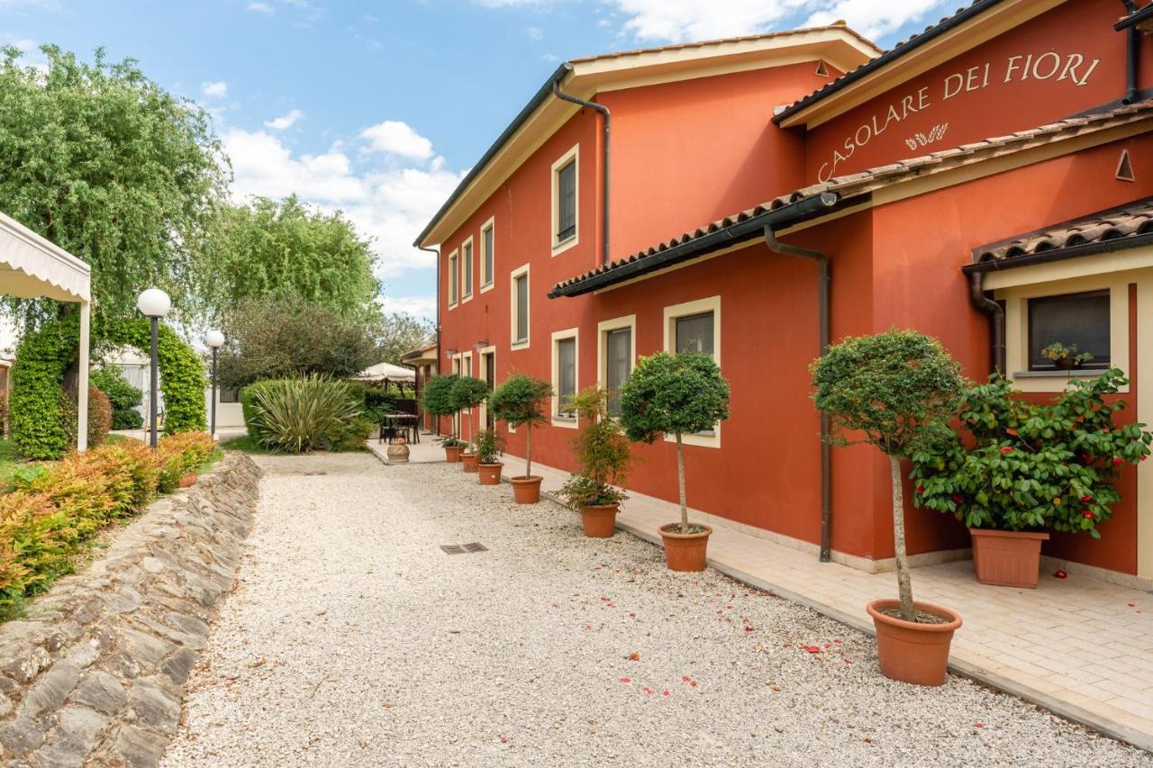 Casolare Dei Fiori - Mughetto Villa Монтекарло Екстериор снимка